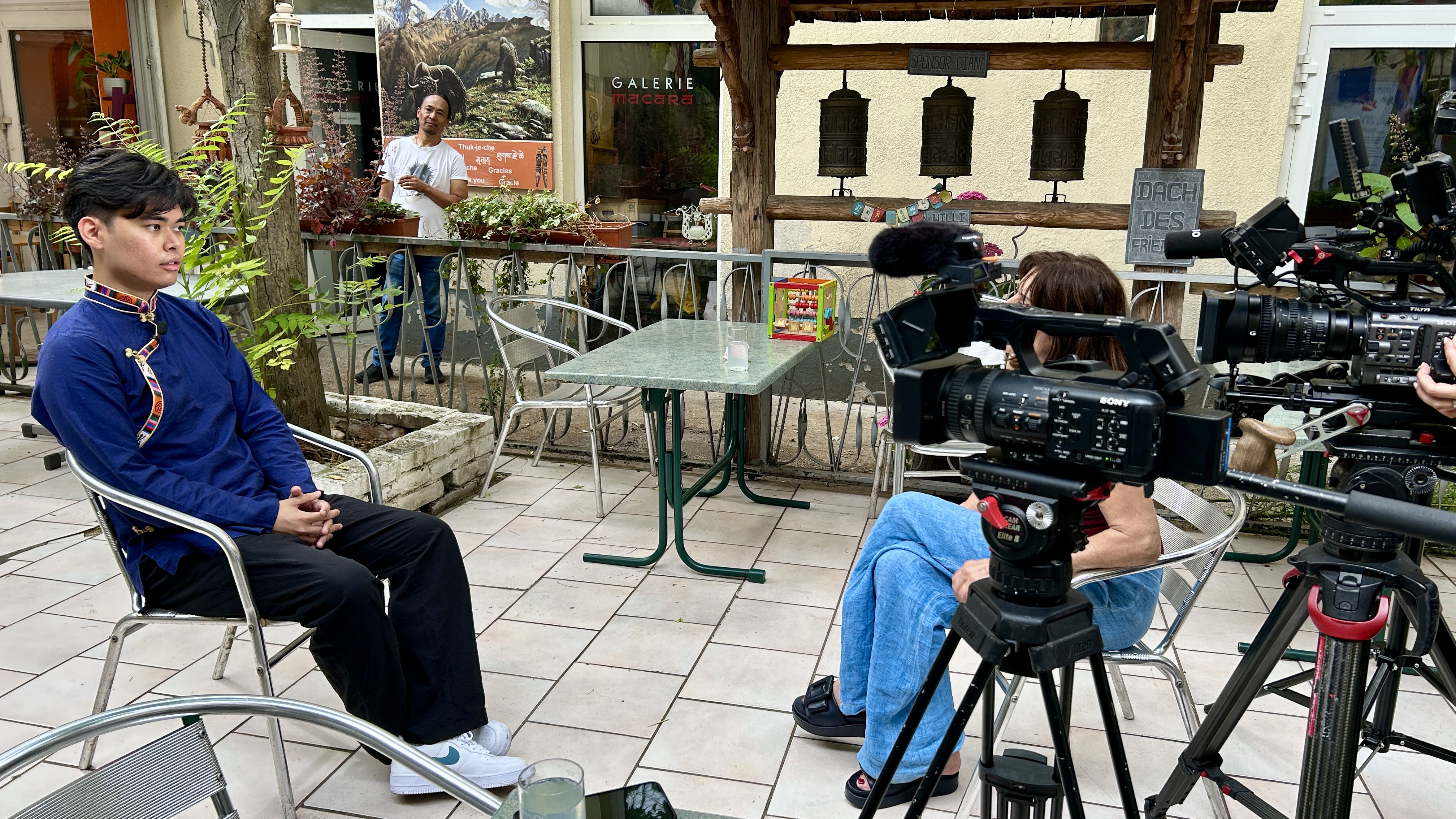 Tenzin Lhamo im Interview Tenzin Lhamo im Interview